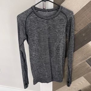 Swiftly tech long sleeve size 8